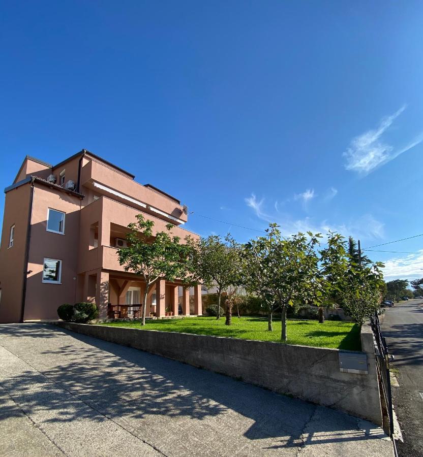 App Ratkovic Apartment Novi Vinodolski Exterior photo